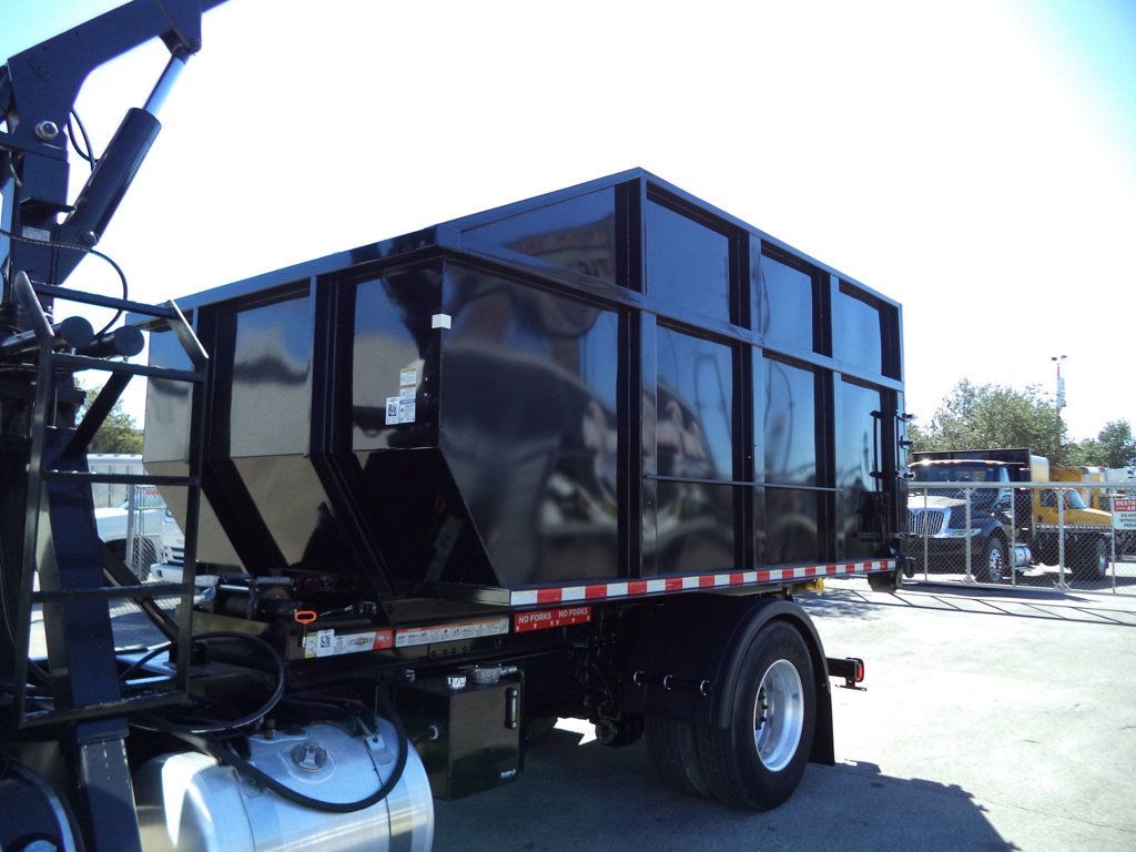 2020 Peterbilt 337 With 15ft Roll-Off Truck 25 Yard Grapple Boom & Seat - 22979705 - 23