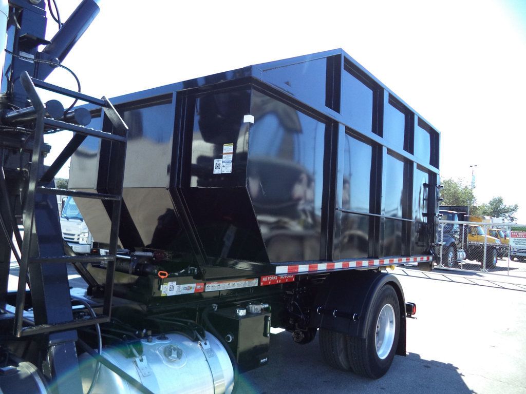 2020 Peterbilt 337 With 15ft Roll-Off Truck 25 Yard Grapple Boom & Seat - 22979705 - 52