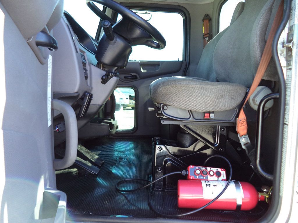 2020 Peterbilt 337 With 15ft Roll-Off Truck 25 Yard Grapple Boom & Seat - 22979705 - 56