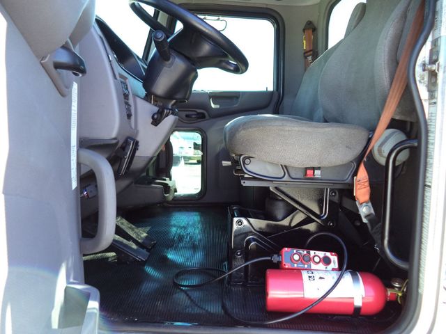 2020 Peterbilt 337 With 15ft Roll-Off Truck 25 Yard Grapple Boom & Seat - 22979705 - 56