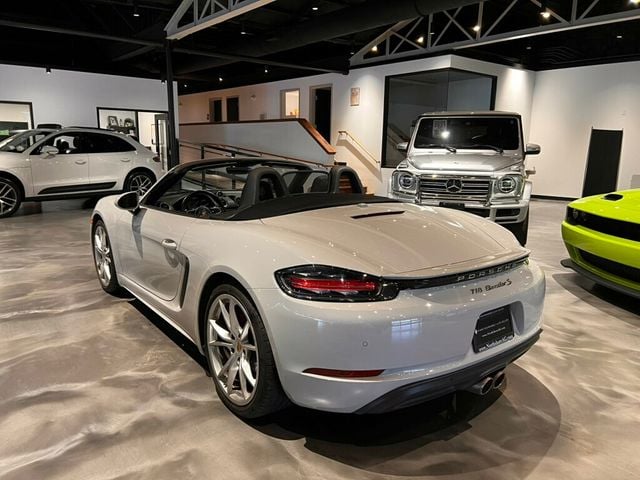 2020 Porsche 718 Boxster S's photo