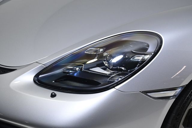 2020 Porsche 718 Cayman GT4 - 22907063 - 10