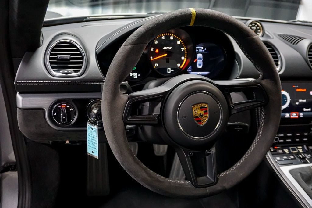 2020 Porsche 718 Cayman *GT4* *6-Speed Manual* *Carbon Buckets* *Only 5k Miles* - 22944399 - 10