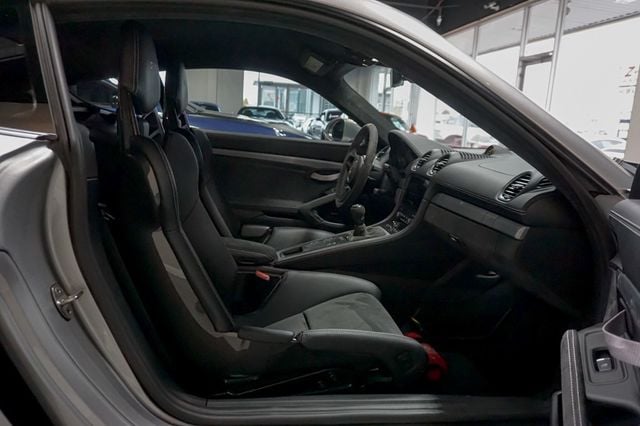 2020 Porsche 718 Cayman *GT4* *6-Speed Manual* *Carbon Buckets* *Only 5k Miles* - 22944399 - 32