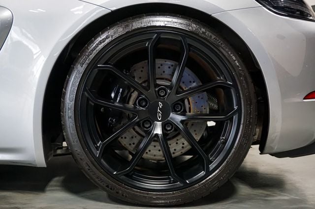 2020 Porsche 718 Cayman *GT4* *6-Speed Manual* *Carbon Buckets* *Only 5k Miles* - 22944399 - 38