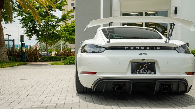 2020 Porsche 718 Cayman GT4 Coupe - 22875819 - 36