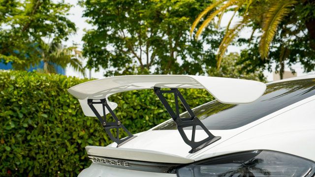 2020 Porsche 718 Cayman GT4 Coupe - 22875819 - 43