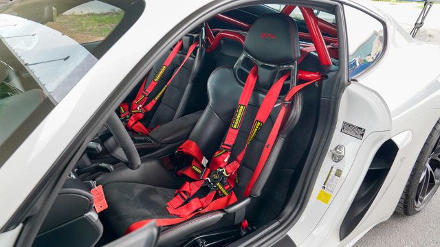 2020 Porsche 718 Cayman GT4 Coupe - 22875819 - 53