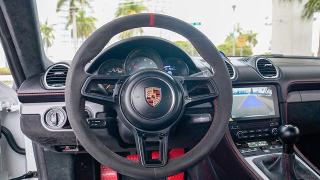 2020 Porsche 718 Cayman GT4 Coupe - 22875819 - 63