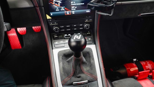 2020 Porsche 718 Cayman GT4 Coupe - 22875819 - 77