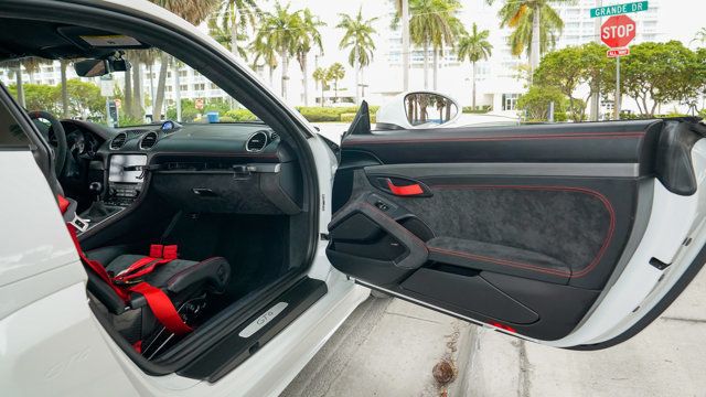 2020 Porsche 718 Cayman GT4 Coupe - 22875819 - 79