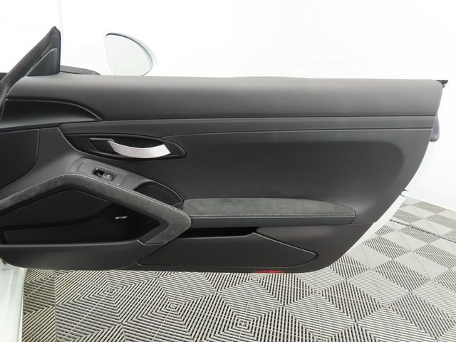 2020 Porsche 718 Cayman GT4 Coupe - 22982883 - 22
