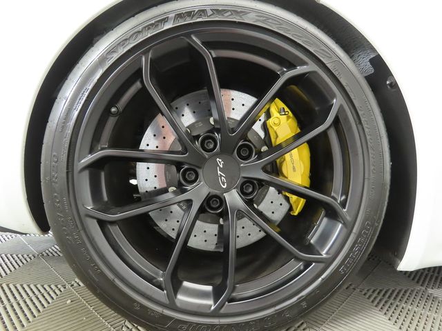 2020 Porsche 718 Cayman GT4 Coupe - 22982883 - 27