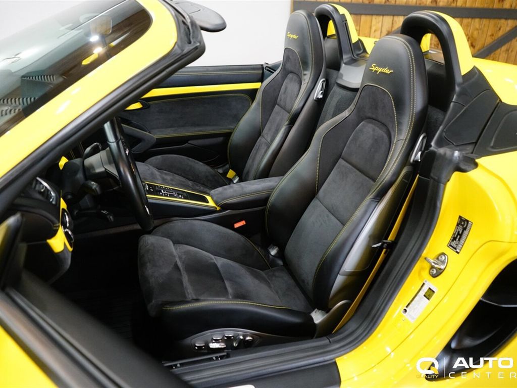 2020 Porsche 718 Spyder Roadster - 23082167 - 15