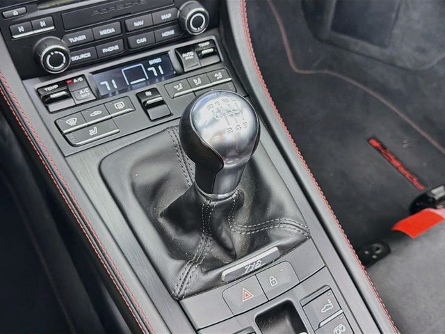2020 Porsche 718 Spyder Roadster - 23093507 - 24