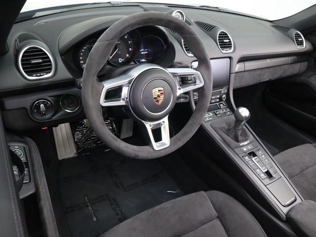 2020 Porsche 718 Spyder Roadster - 22924814 - 16