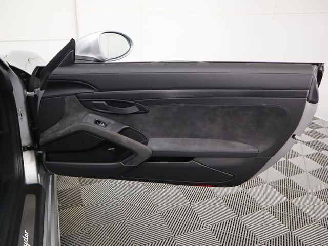 2020 Porsche 718 Spyder Roadster - 22924814 - 27
