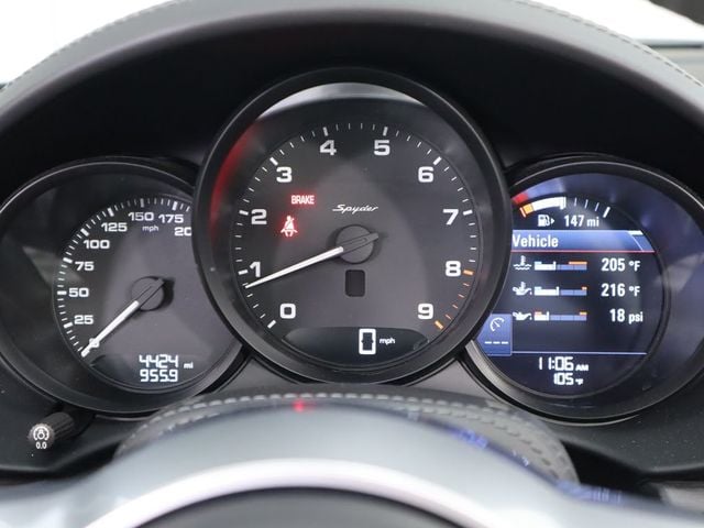 2020 Porsche 718 Spyder Roadster - 22924814 - 34