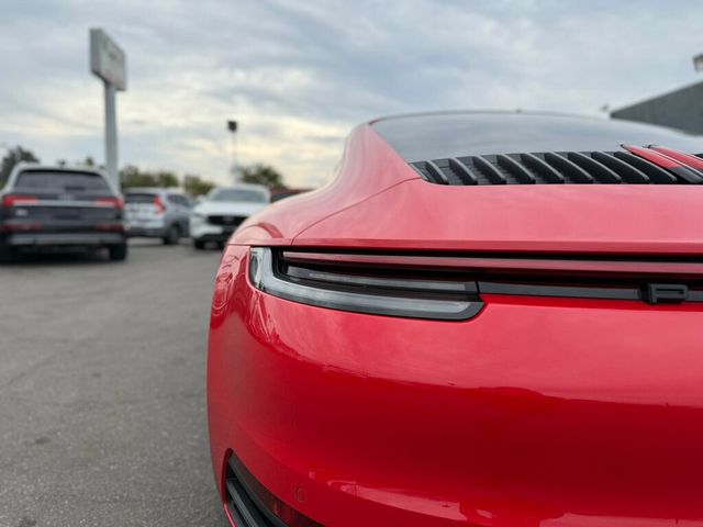 2020 Porsche 911  - 22945624 - 25