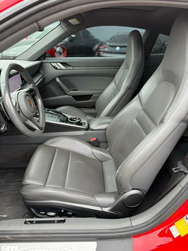 2020 Porsche 911  - 22945624 - 6