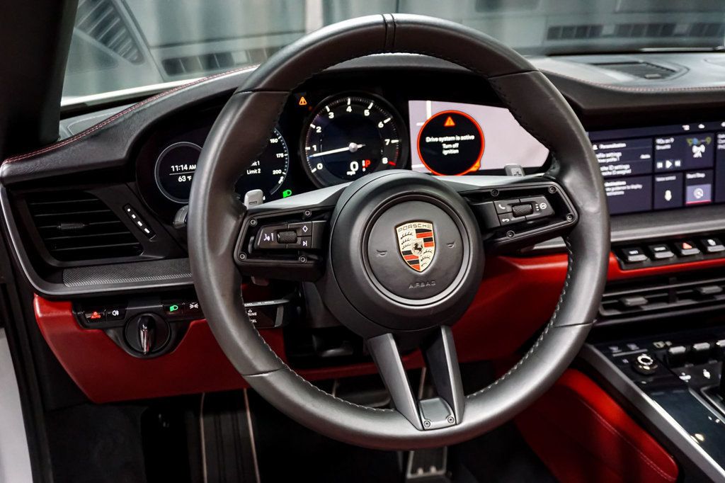 2020 Porsche 911 *911 Carrera* *Cabriolet* *White/Red* *Sport Package* - 22961975 - 9