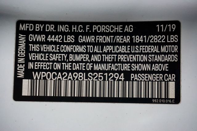 2020 Porsche 911 *911 Carrera* *Cabriolet* *White/Red* *Sport Package* - 22961975 - 28
