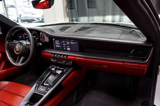 2020 Porsche 911 *911 Carrera* *Cabriolet* *White/Red* *Sport Package* - 22961975 - 47