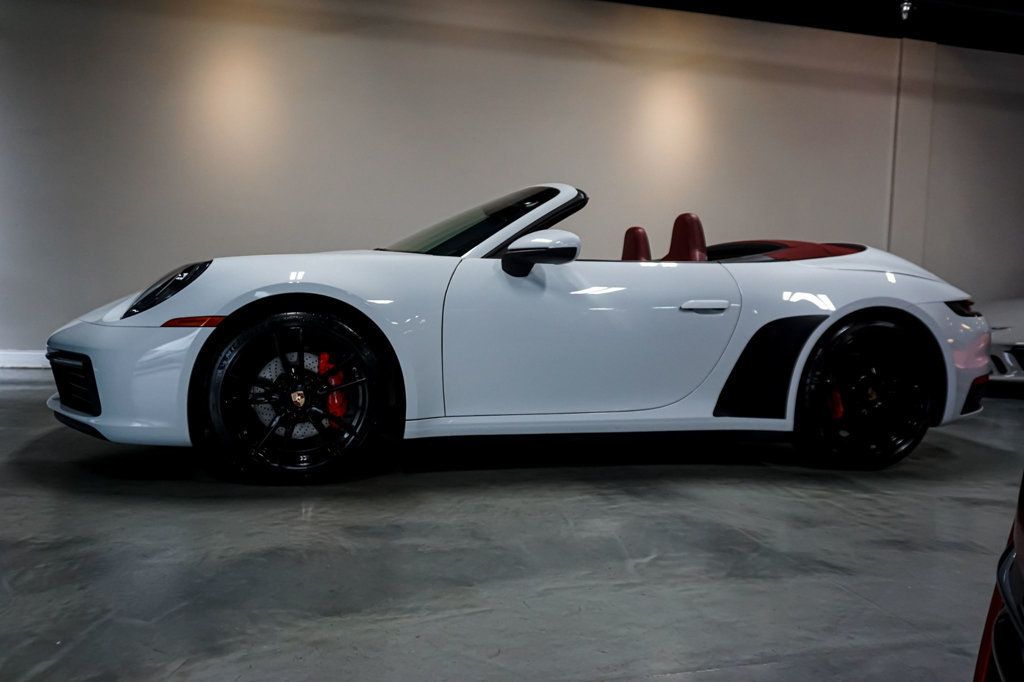 2020 Porsche 911 *911 Carrera* *Cabriolet* *White/Red* *Sport Package* - 22961975 - 62