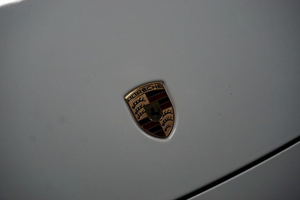 2020 Porsche 911 *911 Carrera* *Cabriolet* *White/Red* *Sport Package* - 22961975 - 74