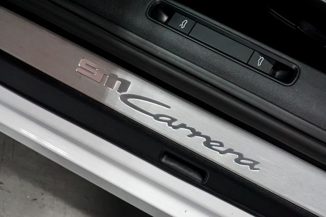 2020 Porsche 911 *911 Carrera* *Cabriolet* *White/Red* *Sport Package* - 22961975 - 77