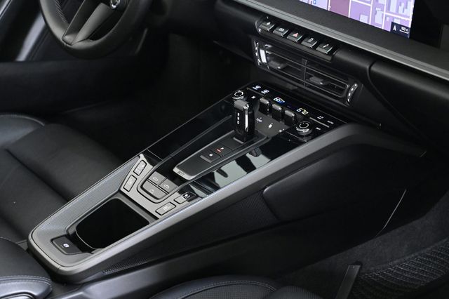 2020 Porsche 911 Carrera - 22954257 - 22