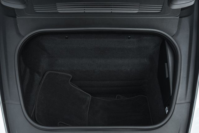 2020 Porsche 911 Carrera - 22285233 - 30