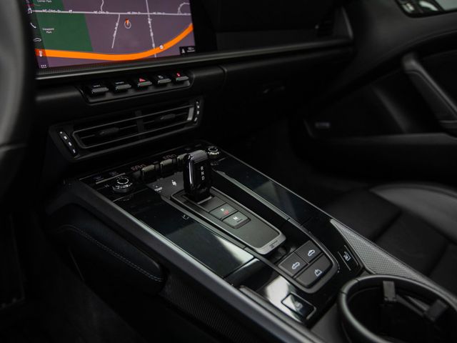2020 Porsche 911 Carrera Cabriolet - 23025251 - 22