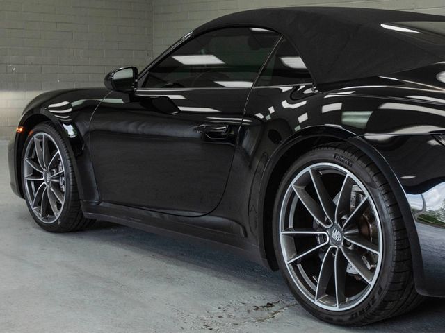 2020 Porsche 911 Carrera Cabriolet - 23025251 - 35