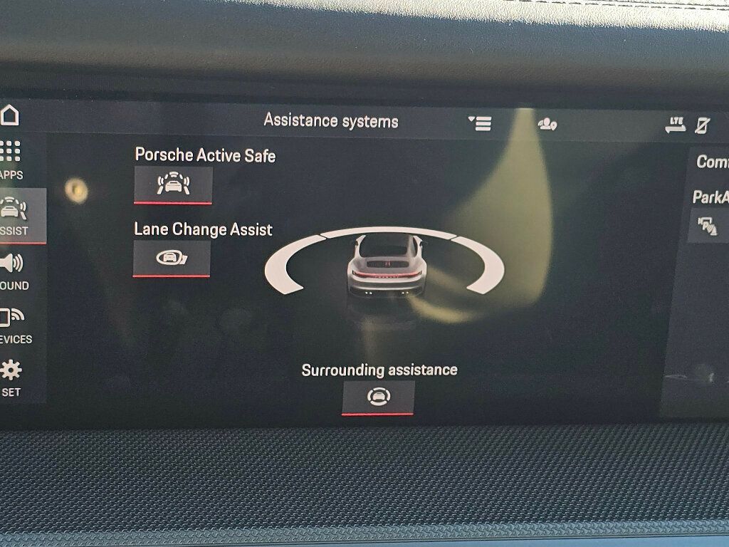 2020 Porsche 911 Carrera Cabriolet - 22981026 - 26