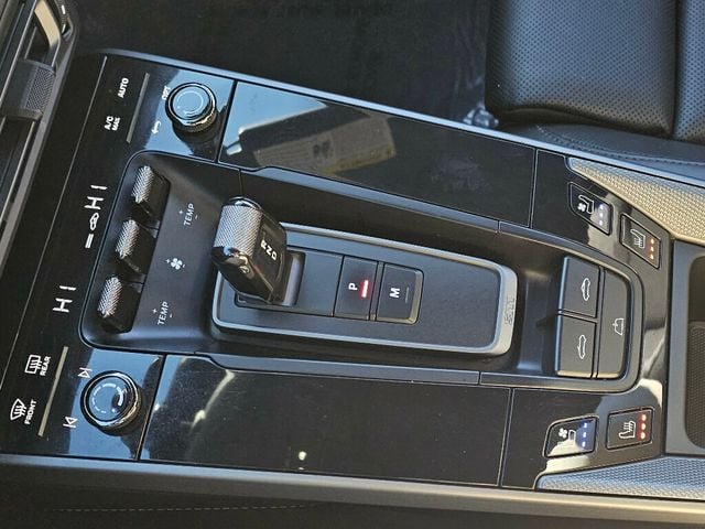 2020 Porsche 911 Carrera Cabriolet - 22981026 - 28