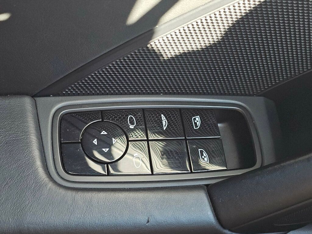 2020 Porsche 911 Carrera Cabriolet - 22981026 - 37