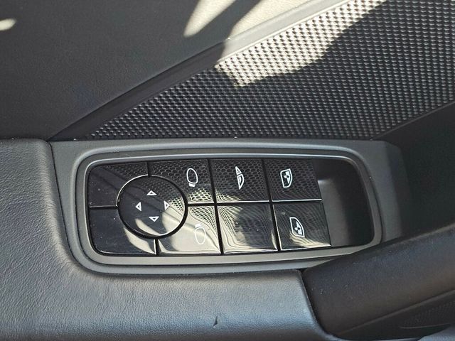 2020 Porsche 911 Carrera Cabriolet - 22981026 - 37