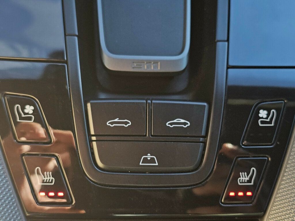 2020 Porsche 911 Carrera Cabriolet - 22981026 - 38