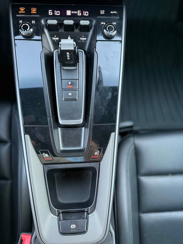 2020 Porsche 911 Carrera Coupe - 22941722 - 17