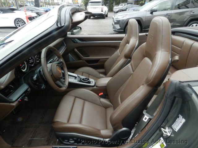 2020 Porsche 911 Carrera S Cabriolet - 20947470 - 18