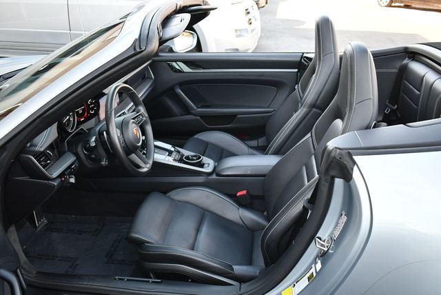 2020 Porsche 911 Carrera S Cabriolet W/Premium Package and Navigation - 22946606 - 51