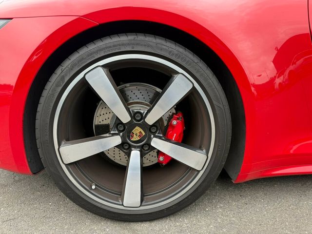 2020 Porsche 911 Carrera S Coupe - 22945624 - 26