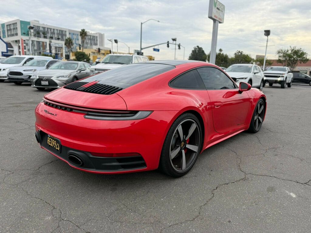 2020 Porsche 911 S Coupe photo 4