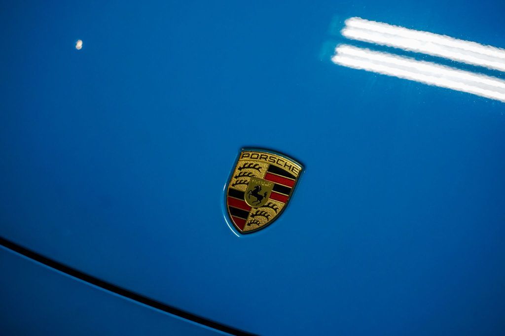 2020 Porsche 911 *Carrera S Coupe* *Miami Blue* *Sport/Design Pkg* *Sunroof*  - 22942292 - 63