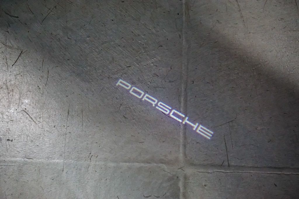 2020 Porsche 911 *Carrera S Coupe* *Miami Blue* *Sport/Design Pkg* *Sunroof*  - 22942292 - 75