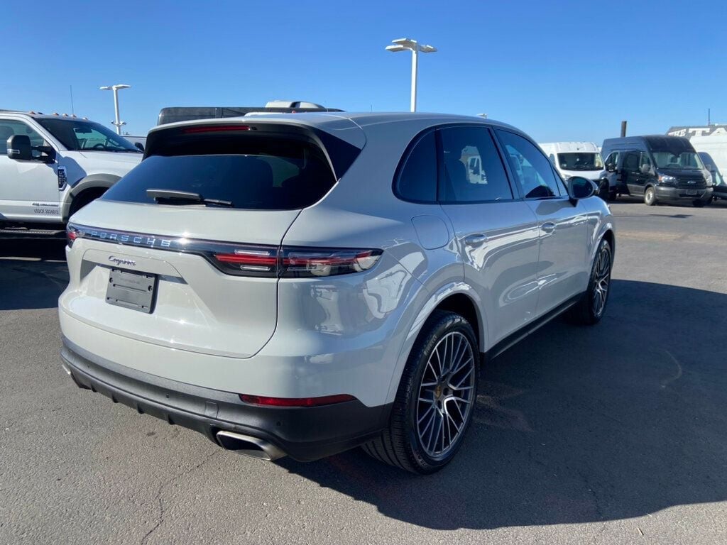 2020 Porsche Cayenne AWD - 22767673 - 5