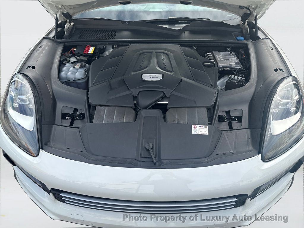 2020 Porsche Cayenne photo 11