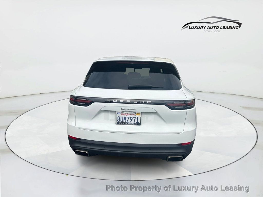 2020 Porsche Cayenne photo 4