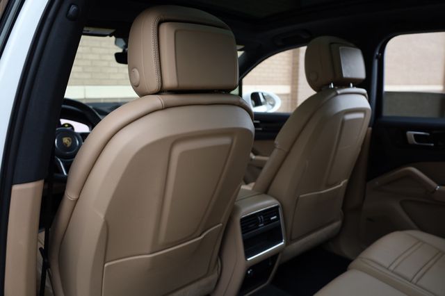 2020 Porsche Cayenne AWD - 22953416 - 17